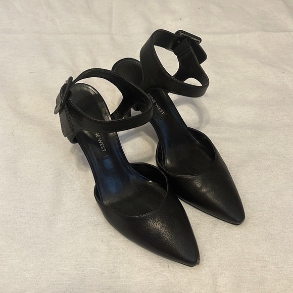 Nine West Shoes - Black Nine West Heels Size 7.5